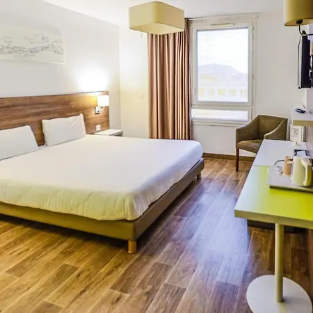 Adagio Access Grenoble Hotel 3*
