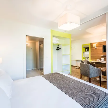 Adagio Access Grenoble Hotel 3*